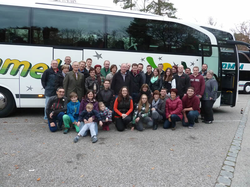 Vor unserem Reisebus